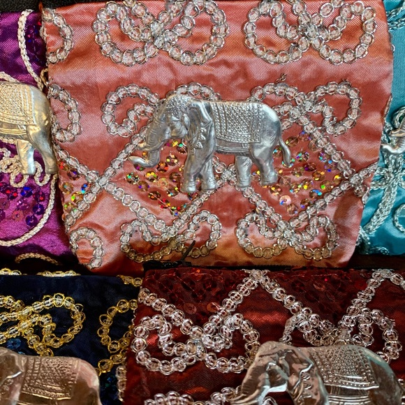 Small Embroidered Sequin Zipped Elephant Pouch (Several Colors Available) - Picture 9 of 11